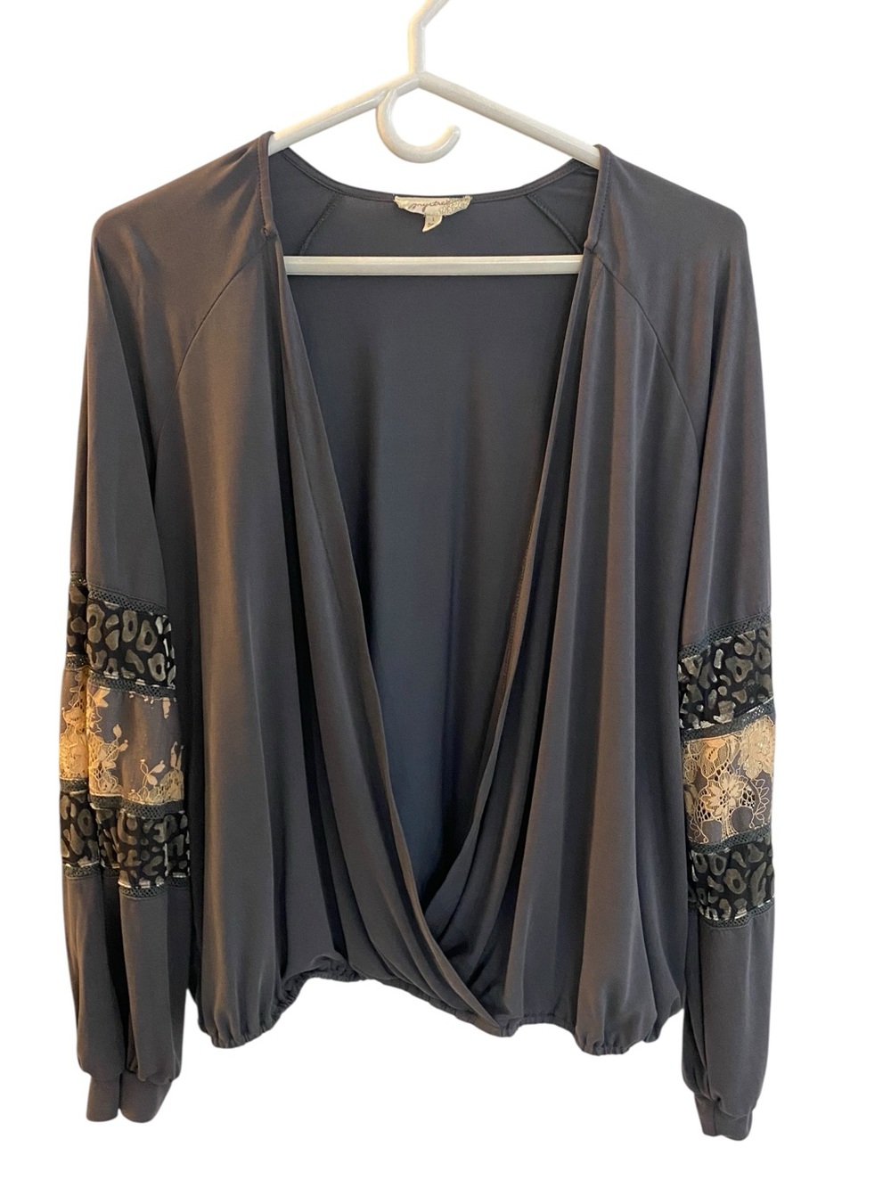 Mystree Long Sleeve Gray with lace sleeve insert Top L
